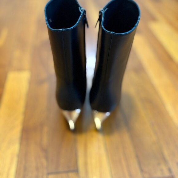 NWOT Alexander McQueen Armadillo Boots - Picture 2 of 5